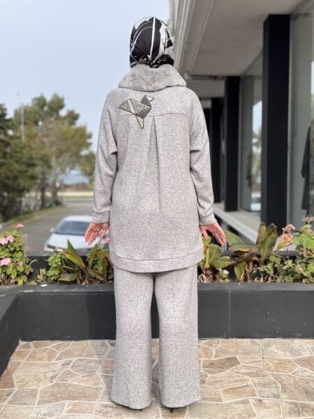 Qupra Sırtı Boncuk Detaylı Seyyar Kürk Detaylı Kap Pantolon Takım WAC92033