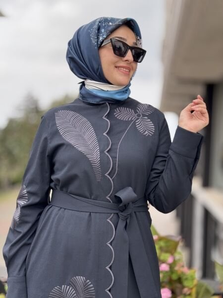 Qupra Nakış Detaylı Düğme Kapamalı Elbise WAC95001