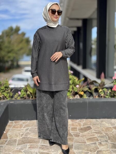 Almarwah Omuz Detaylı Çizgili Viscon Tunik 102235