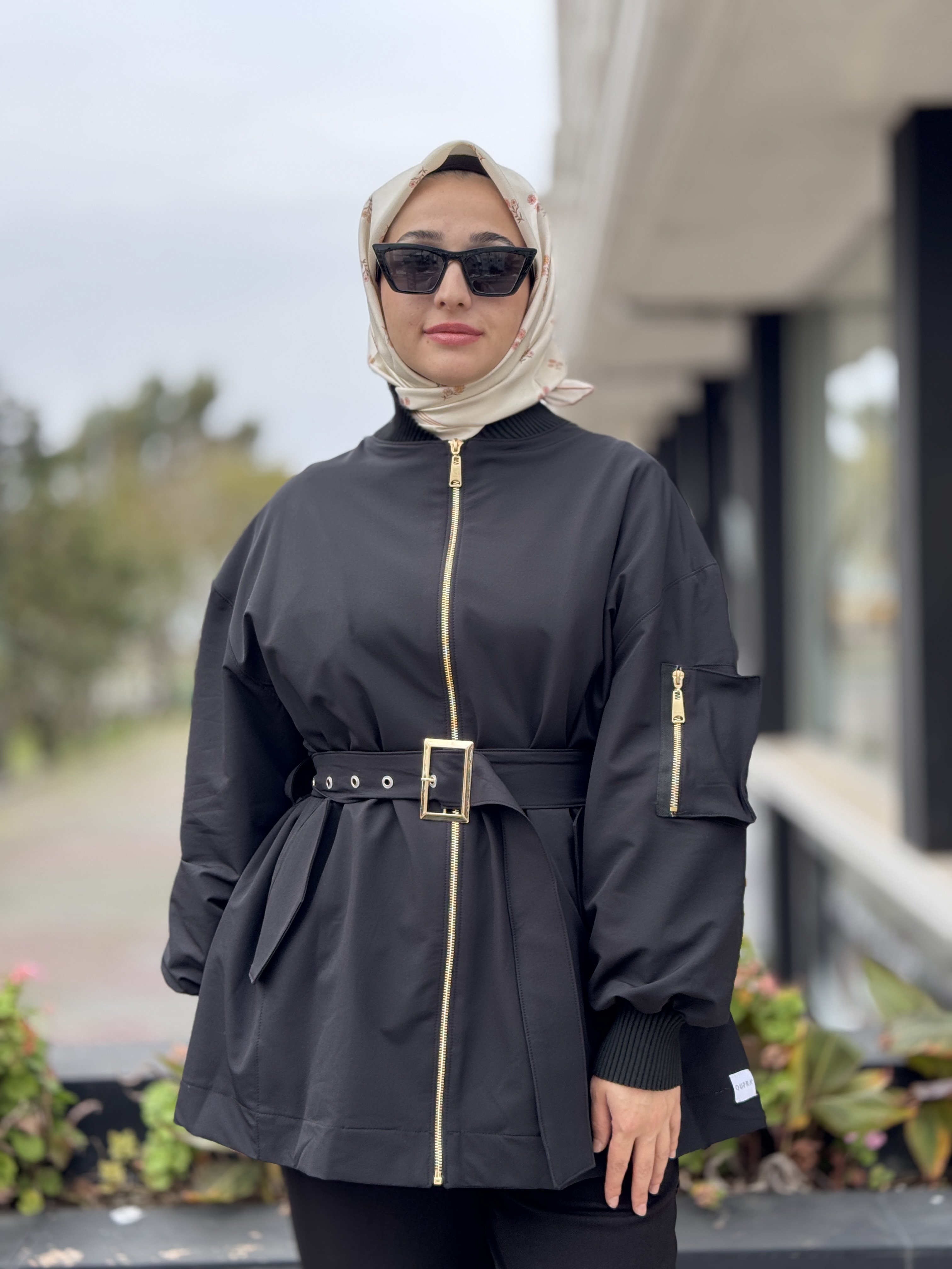 Qupra Kemer ve Cep Detaylı Ribanalı Mont WAC91021