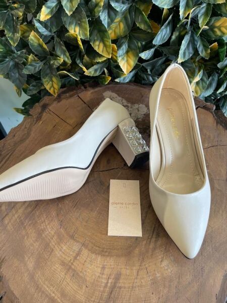 Pierre Cardin Topuğu Taşlı Kırışık Ayakkabı PC51201 BEJ - 38