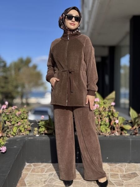 Tığ Triko Peluş Detaylı Kadife Dokulu Pantolunlu Takım TKM5032