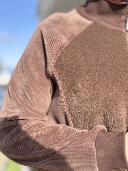 Tığ Triko Peluş Detaylı Kadife Dokulu Pantolunlu Takım TKM5032