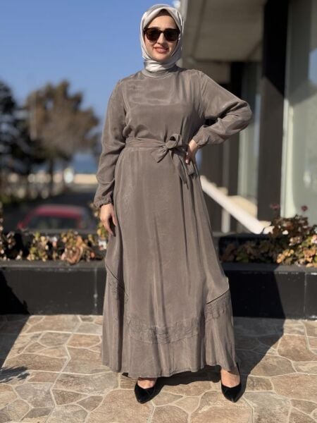 Misswhence Nakış ve Fermuar Detaylı Cupra İpek Elbise 37800