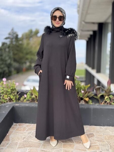 Qupra Seyyar Kürk Kapüşonlu Cep Detaylı Elbise WAC95009