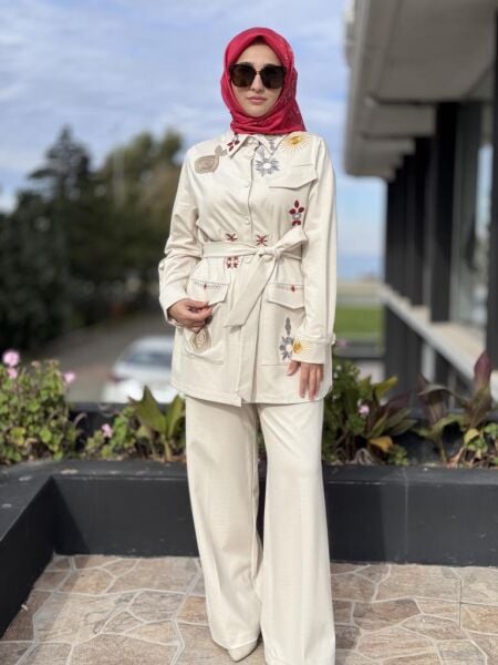 Qupra Renkli Nakış İşlemeli Cep Detaylı Kap Pantolon Takım WAC92012