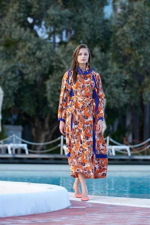 Misswhence Desenli Oranj İpek Elbise 33802