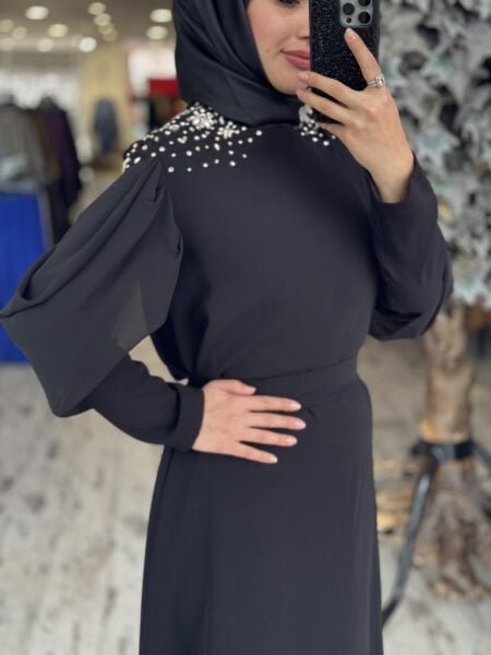 Almarwah Omuzları Taşlı Kolları Tül Detaylı Elbise 90445