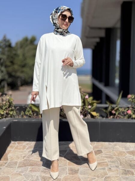 Almarwah Yandan Yırtmaçlı Viscon Tunik 102227