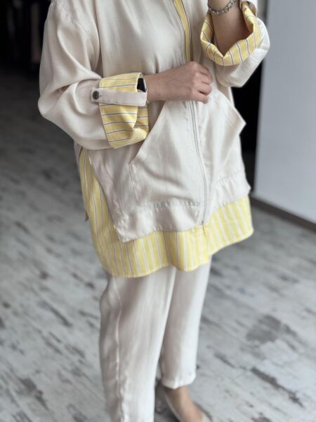 Tığ Triko Çizgili Poplin Mixli Fermuar Detaylı Pantolonlu Takım TKM2097 BEJ - 3