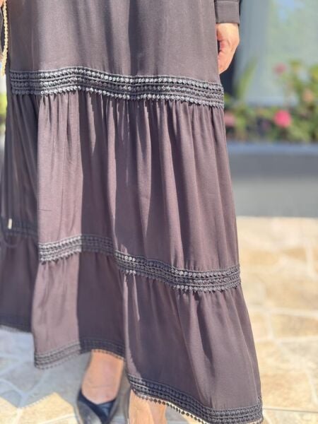 Almarwah Yakası ve Etek Ucu Güpür Detaylı Tencel Elbise 303877