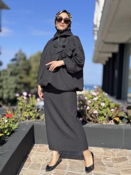 Vuu Geniş Yakalı  Brokar Kumaş Bluz