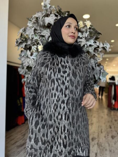 Qupra Kapüşonlu Kürklü Leoparlı Takım QAZ72005