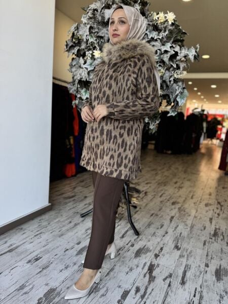 Qupra Kapüşonlu Kürklü Leoparlı Takım QAZ72005