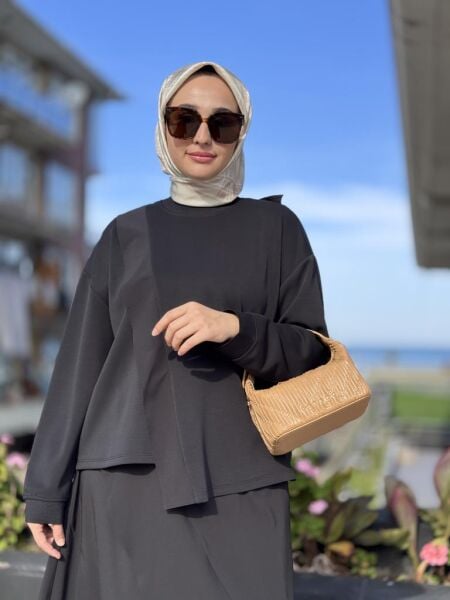 Ghisa Teknik Kumaş Detaylı Bluz Etek Takım G4117