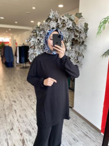 İnvee Kolları ve Boynu Ribanalı Penye Tunik 6977