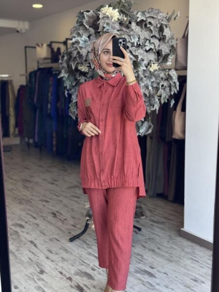 Tığ Triko Nakış Detaylı Gömlek Pantolon Takım TKM3077