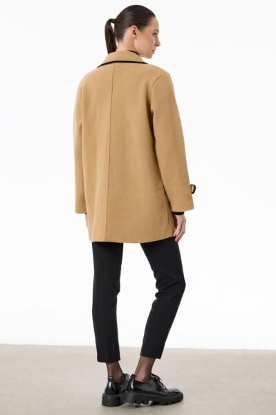 Tığ Triko Yakası Kontur Detaylı Triko Kaban KBN21780