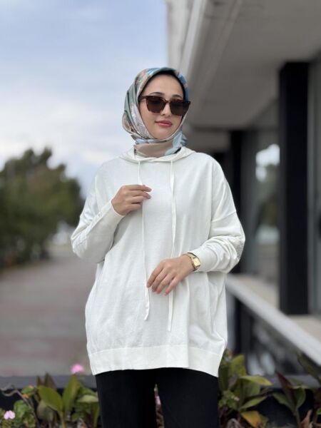 Tığ Triko Arkası Taş Yazı Baskılı Kapüşonlu Tunik TNK21809