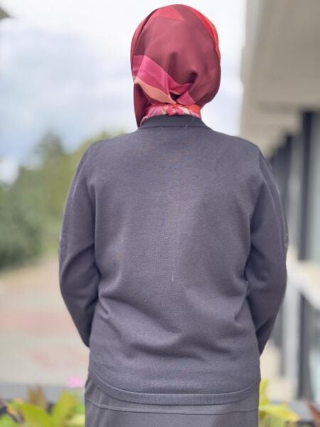 Tığ Triko Çiçek Aplikeli Triko Hırka HRK21746