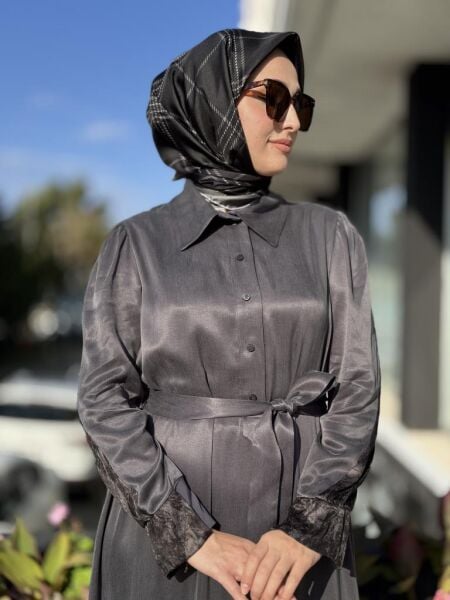 Misswhence Arkası Desenli Yarım Çıtçıt Kapamalı Cupra İpek Elbise 38827