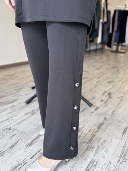 Tığ Triko Kraş Mixli Düğme Detaylı Pantolonlu Takım TKM3005 SİYAH - 3