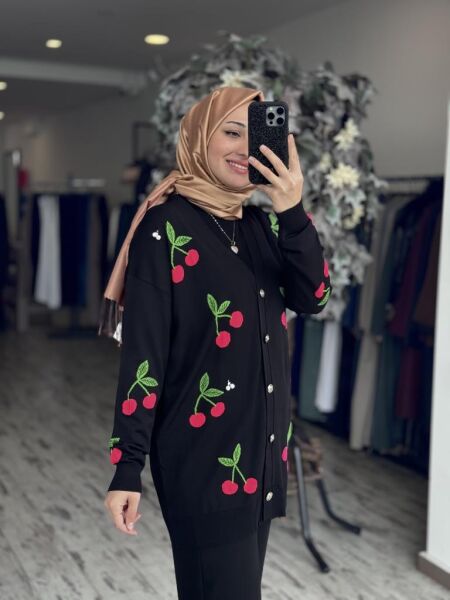 Ghisa Kiraz Desenli Broşlu Hırka 3091 SİYAH - 1