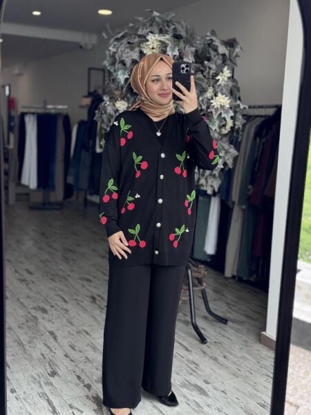 Ghisa Kiraz Desenli Broşlu Hırka 3091 SİYAH - 2