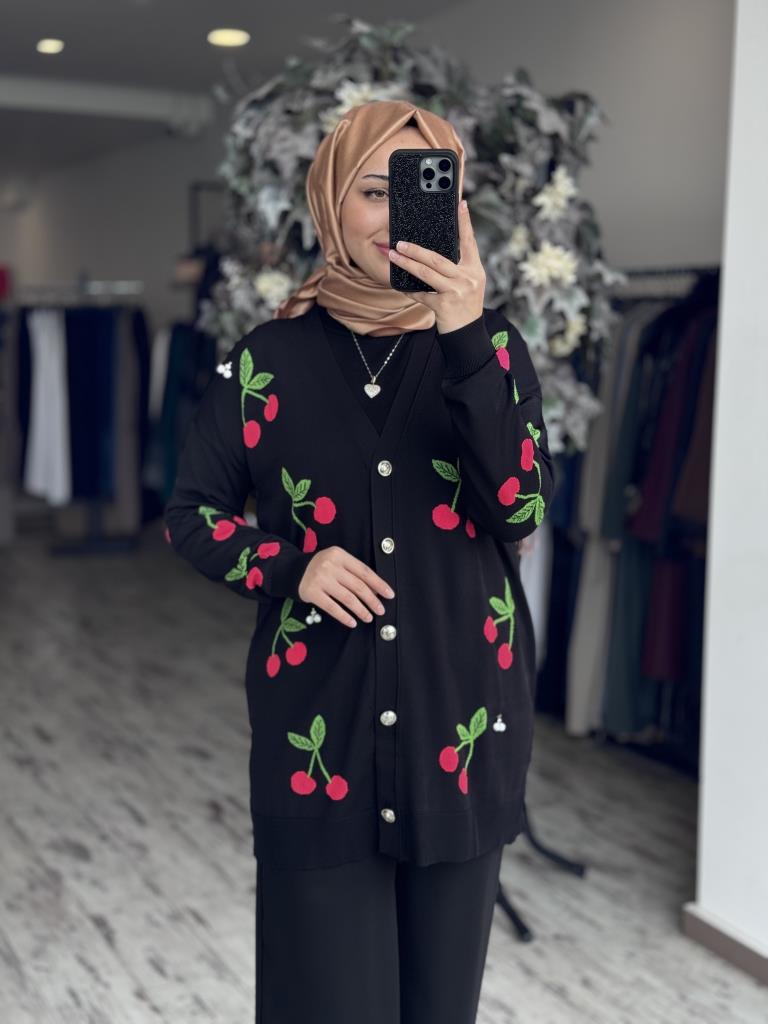 Ghisa Kiraz Desenli Broşlu Hırka 3091 SİYAH - 2