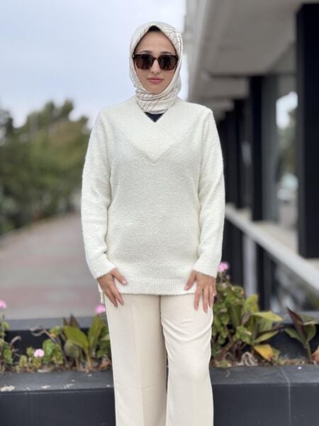 Tığ Triko V Yaka Pullu Tunik TNK21668