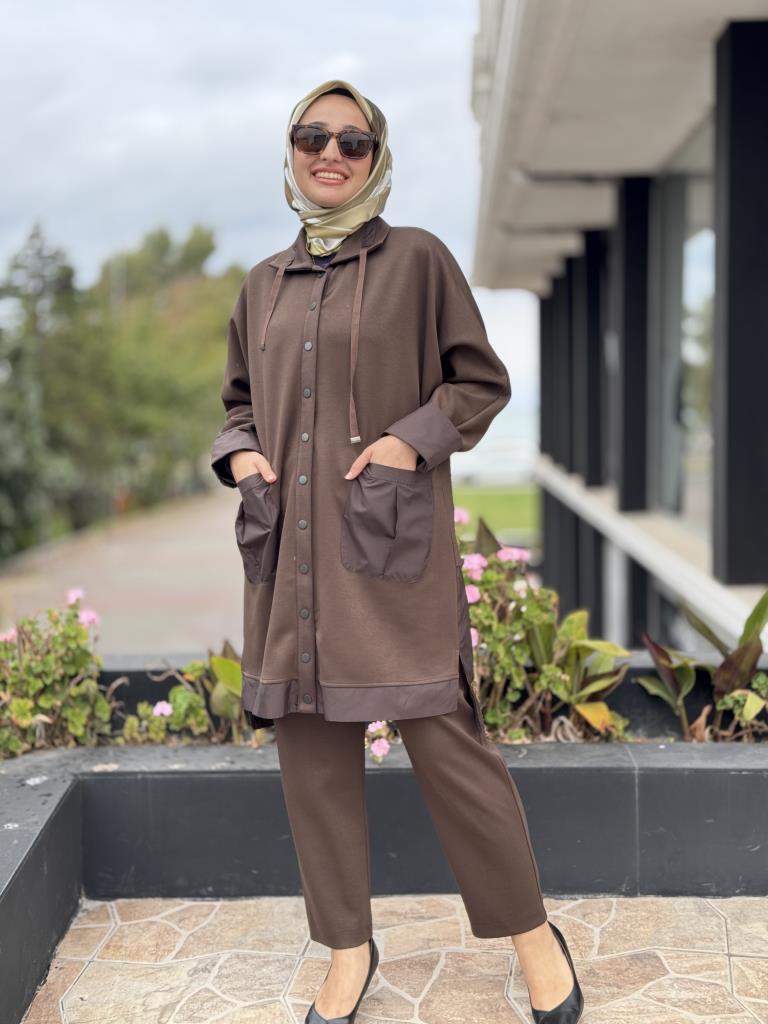 Tığ Triko Teknik Kumaş Detaylı Çıtçıtlı Kap Pantolon Takım TKM1960