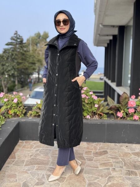 İnvee Triko Detaylı Çıtçıtlı Rugan Yelek