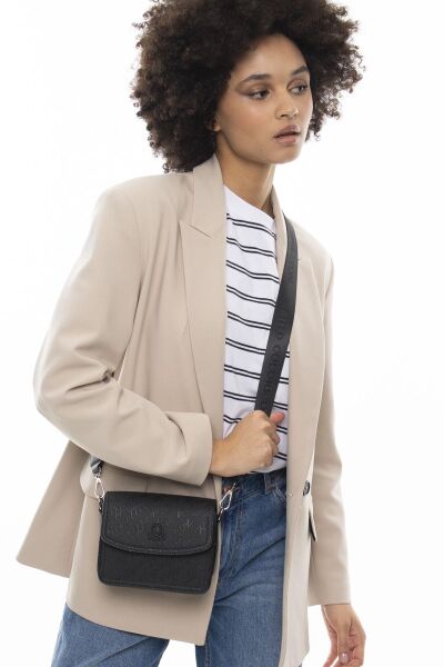 Benetton Monogram Yazılı Küçük Çapraz Çanta BNT1078 SİYAH