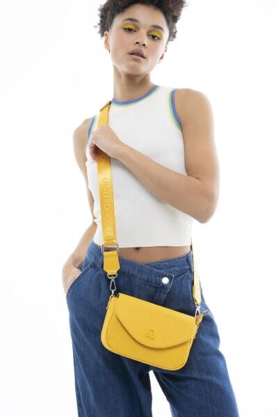 Benetton Monogram Yazılı Küçük Çapraz Çanta BNT1047 SİYAH