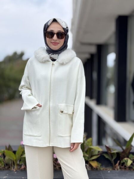 Tığ Triko Yakası Kürklü Triko Hırka HRK21705