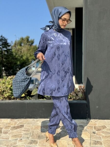 Almarwah Pantolon Paçası Düğme Detaylı Takım 202558