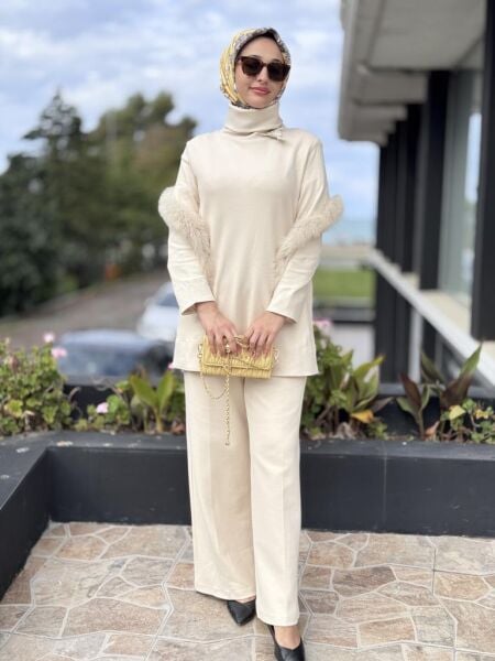 Qupra Kolları Kürk Detaylı Tunik Pantolon Takım WAC92116