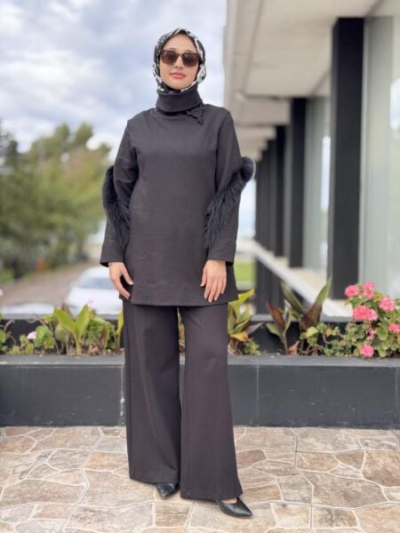 Qupra Kolları Kürk Detaylı Tunik Pantolon Takım WAC92116
