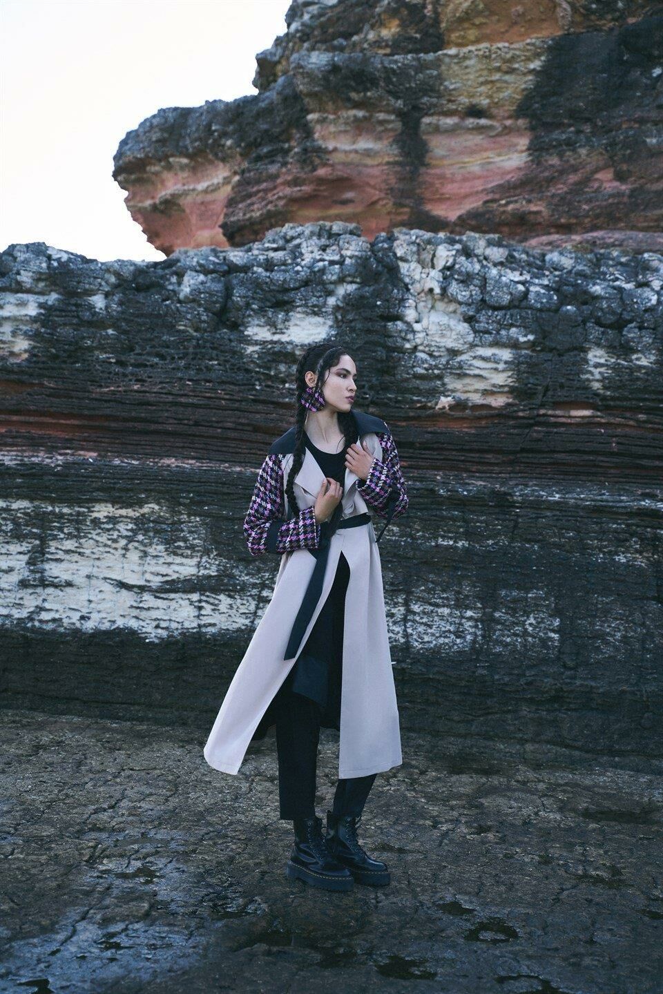 Almarwah Kolları Tuvit Bej Trenchkot (BLK505220)