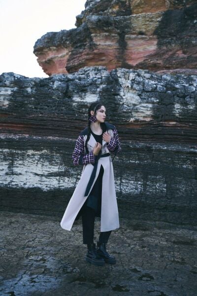 Almarwah Kolları Tuvit Bej Trenchkot (BLK505220)