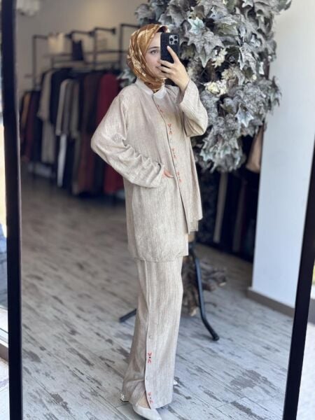 Tığ Triko Patı Çıtçıt ve El Nakış Detaylı Gömlek Pantolon Takım TKM3084