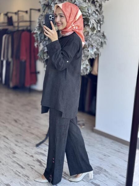 Tığ Triko Patı Çıtçıt ve El Nakış Detaylı Gömlek Pantolon Takım TKM3084