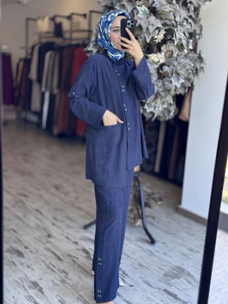 Tığ Triko Patı Çıtçıt ve El Nakış Detaylı Gömlek Pantolon Takım TKM3084