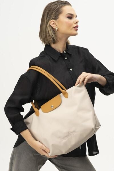 Benetton El Çantasıı BNT1355