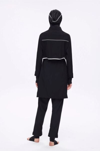 Haşema Esila H-Per Serisi 6 Parça Jileli Siyah-Beyaz Tam Tesettür Mayo Takımı HSM3125