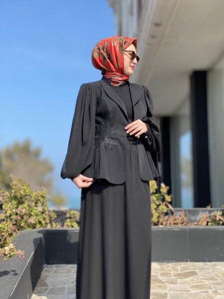 Almarwah Kolları Organze Nakış Detaylı Ceket Etek Şık Takım 90513