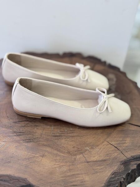 Majensia Deri Babet 151226