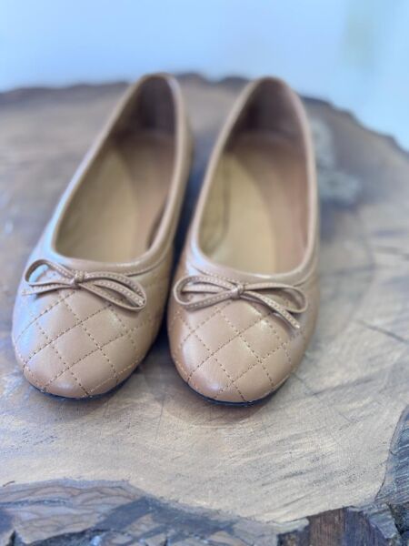 Majensia Deri Babet 151282