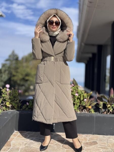 WOM BTQ Seyyar Kapüşon ve Kürk Detaylı Çıtçıtlı Mont