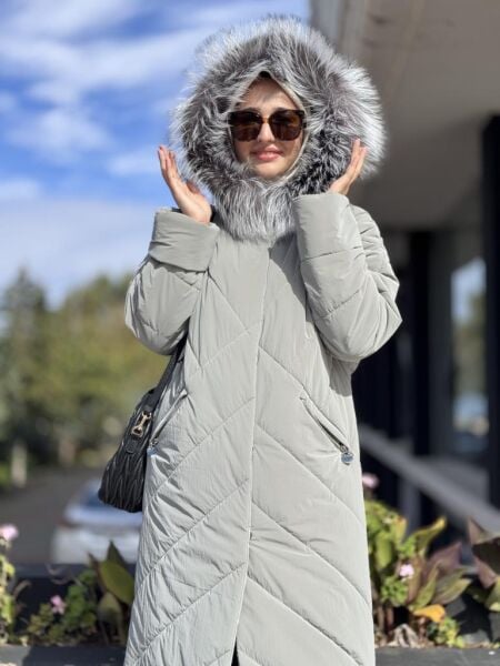 WOM BTQ Kürk Kapüşonlu Çıtçıtlı Yanları Fermuarlı Mont